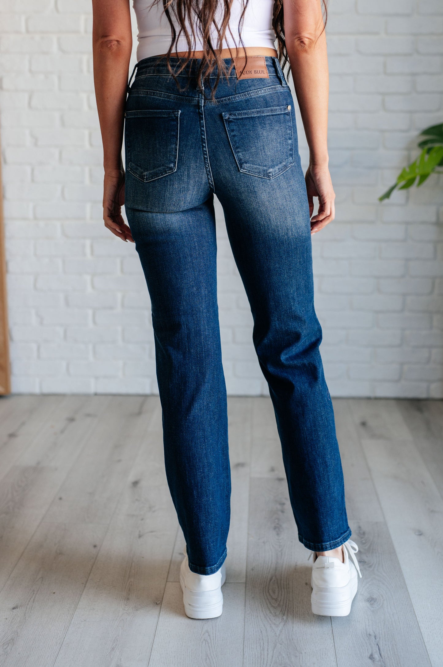 Judy Blue 32" Muriel Mid Rise Control Top Classic Straight Jeans
