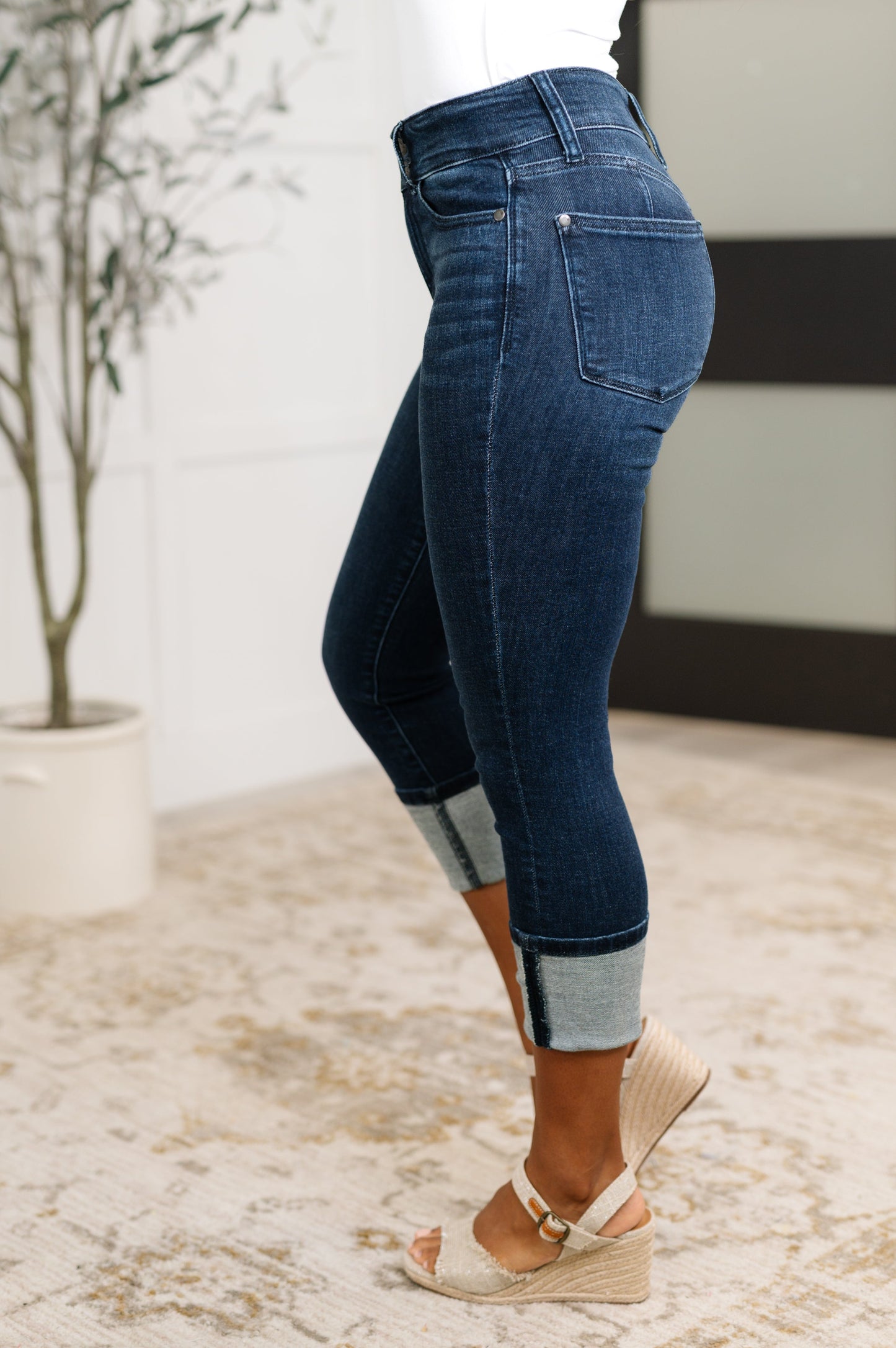 Judy Blue 22.5"/27" Karen High Rise Double Waist Band Capri Jeans
