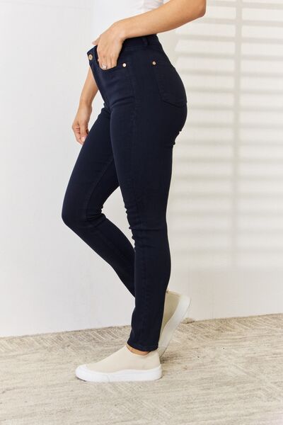 Judy Blue 28" Garment Dyed Tummy Control Skinny Jeans in Navy