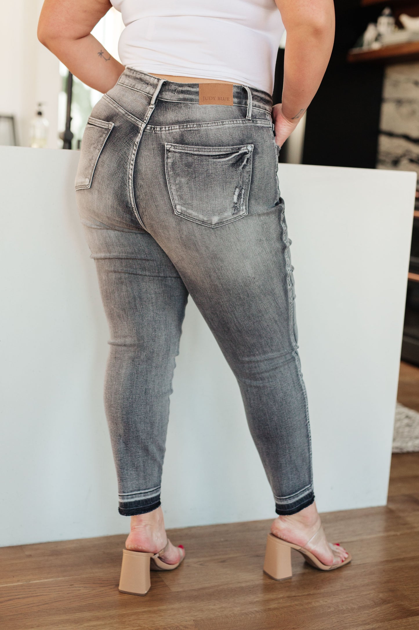 Judy Blue 29" Hadley High Rise Control Top Release Hem Skinny