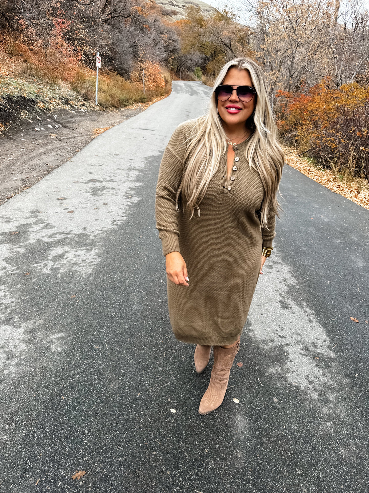 Lively Dress in Beige