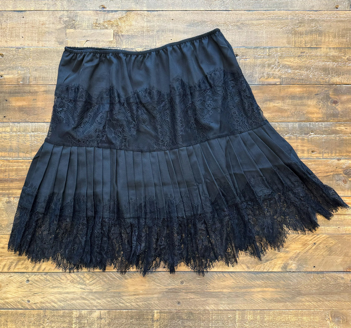 Viviane Lace Slip Skirt in White
