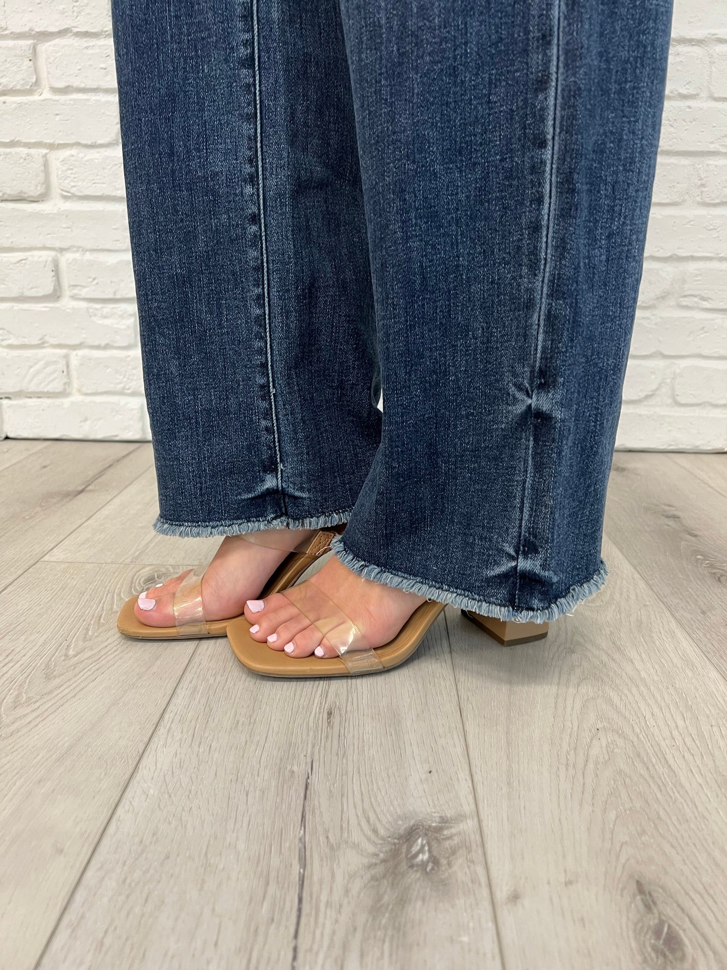 Judy Blue Addie 32.5" Inseam Mid Rise Vintage Wash Wide Leg Jeans