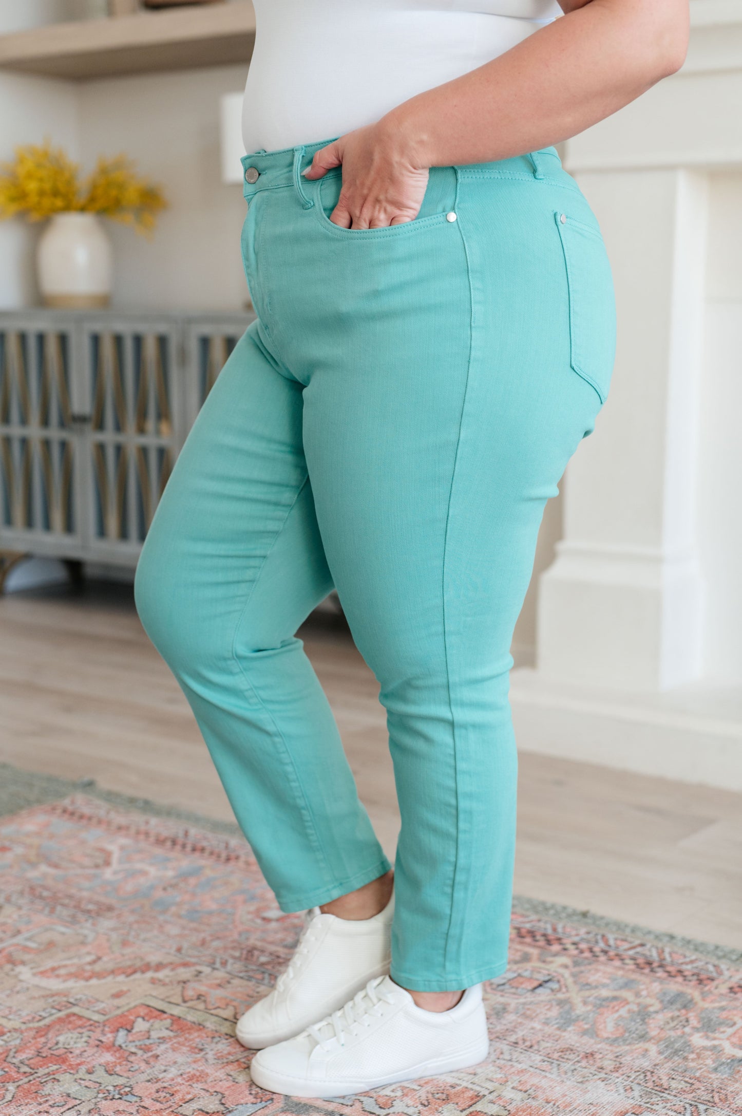 Judy Blue 29" Bridgette High Rise Garment Dyed Slim Jeans in Aquamarine