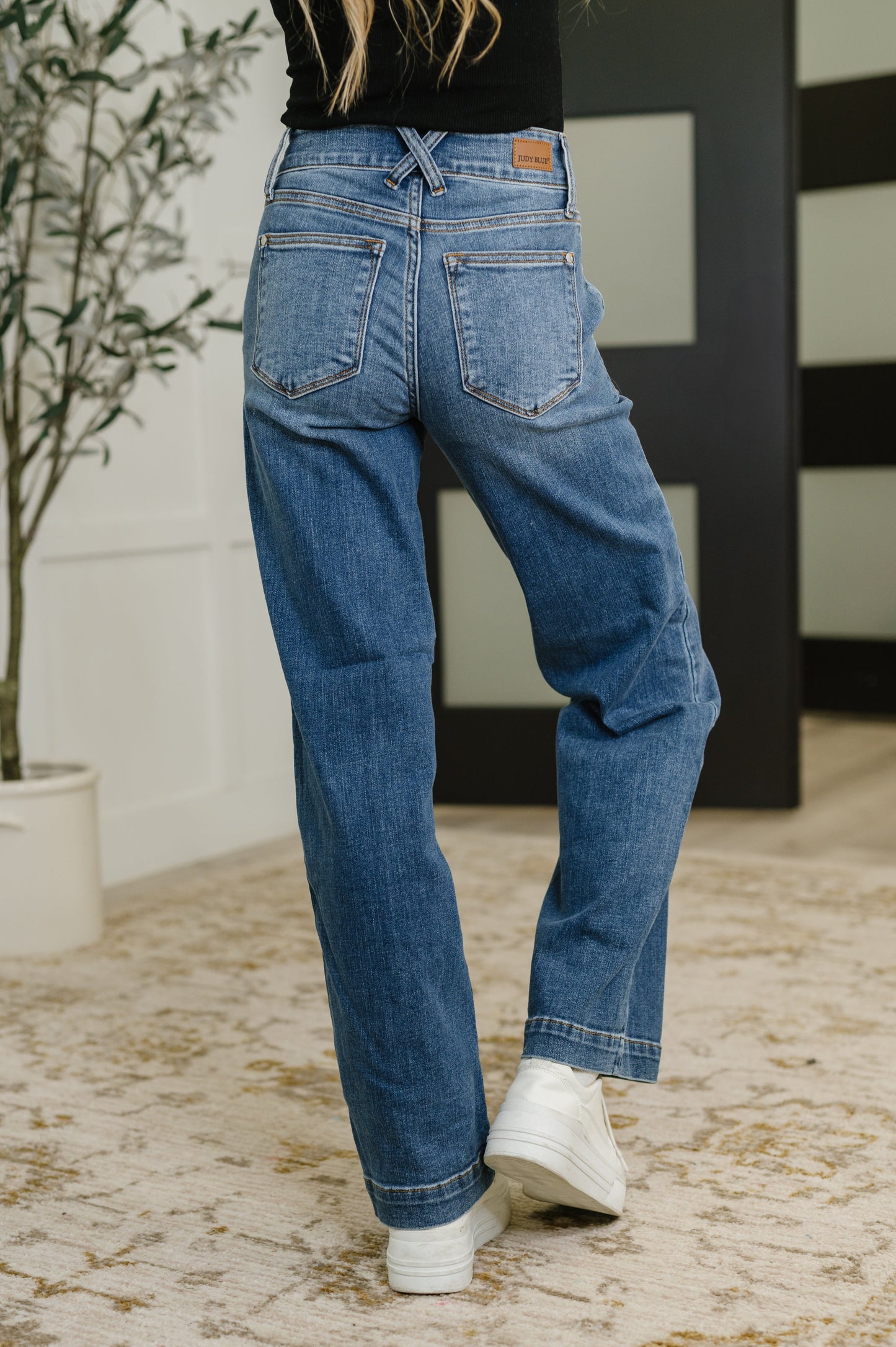Judy Blue 31" Elsie High Rise Double Button Wide Leg Jeans