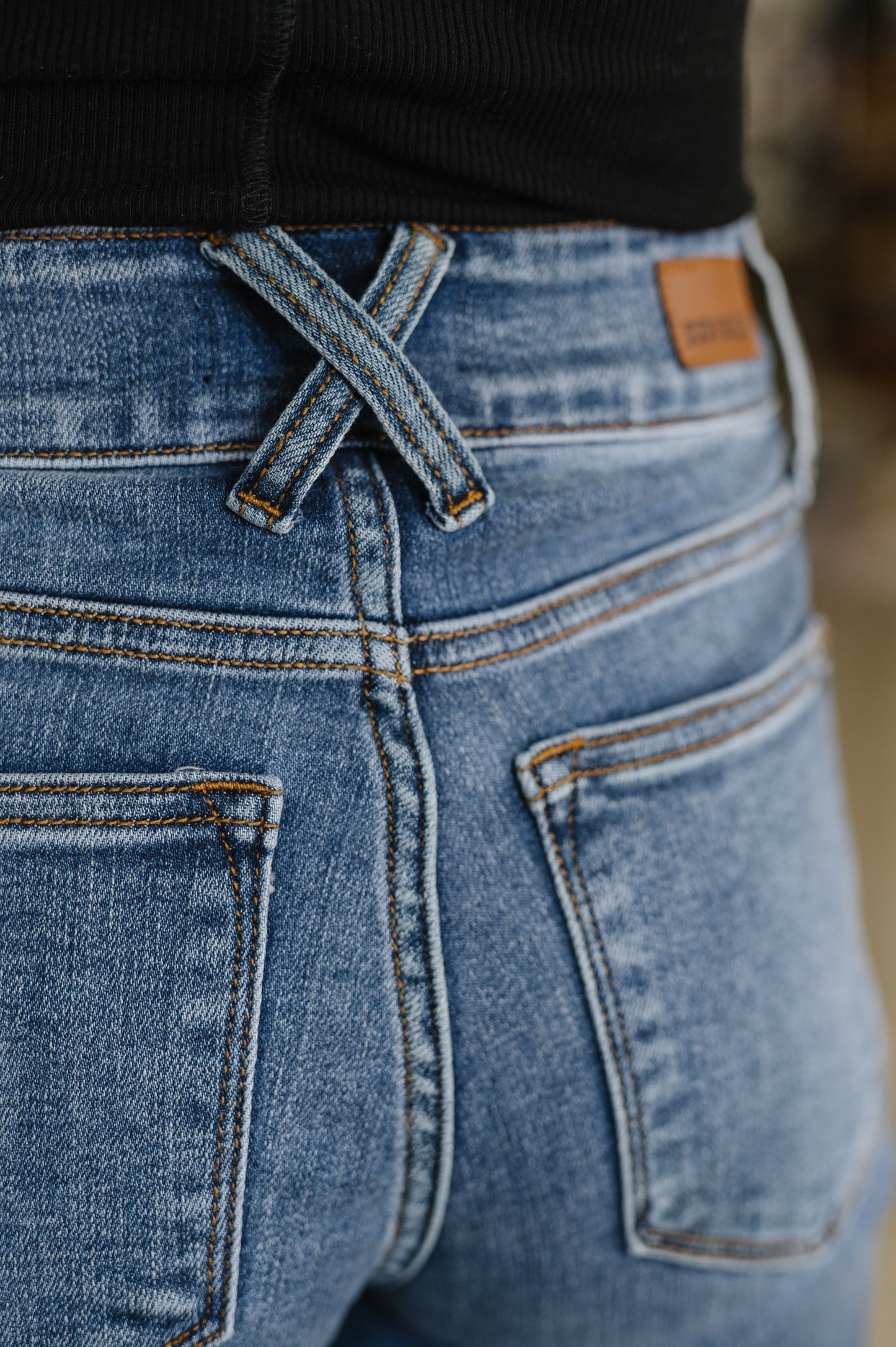 Judy Blue 31" Elsie High Rise Double Button Wide Leg Jeans