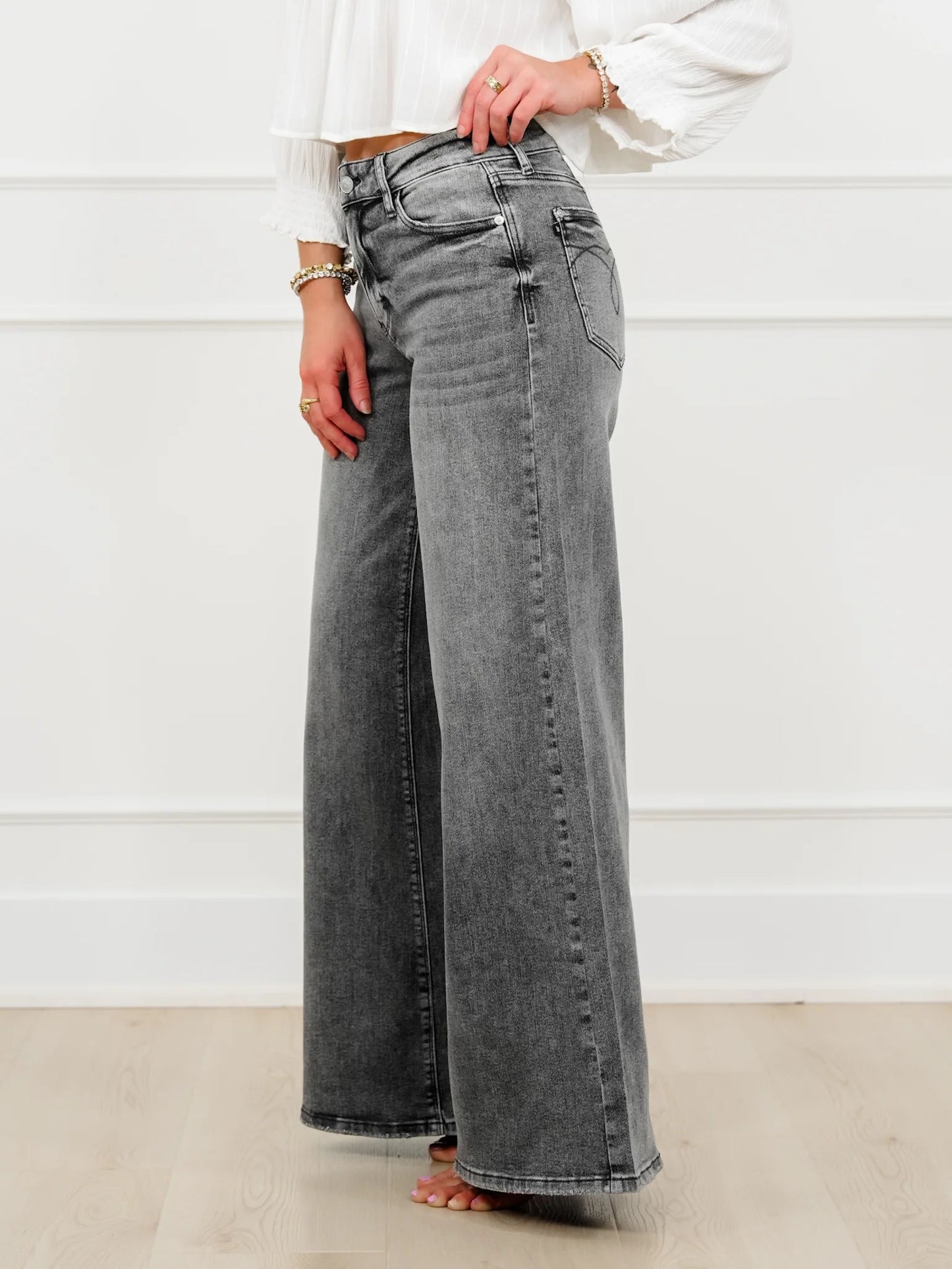 Judy Blue Mid Rise Palazzo Split Back Yoke in Gray