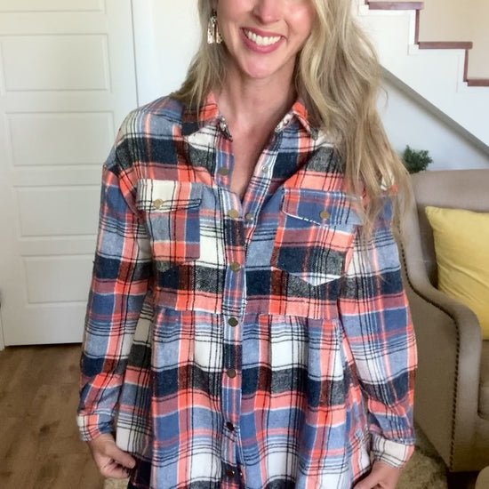 This feminine peplum top is a fun twist on the classic flannel! With it's longer length and loose bottom, this one is perfect for pairing with skinny denim or leggings. The functional front buttons allow you to wear this one open or closed!