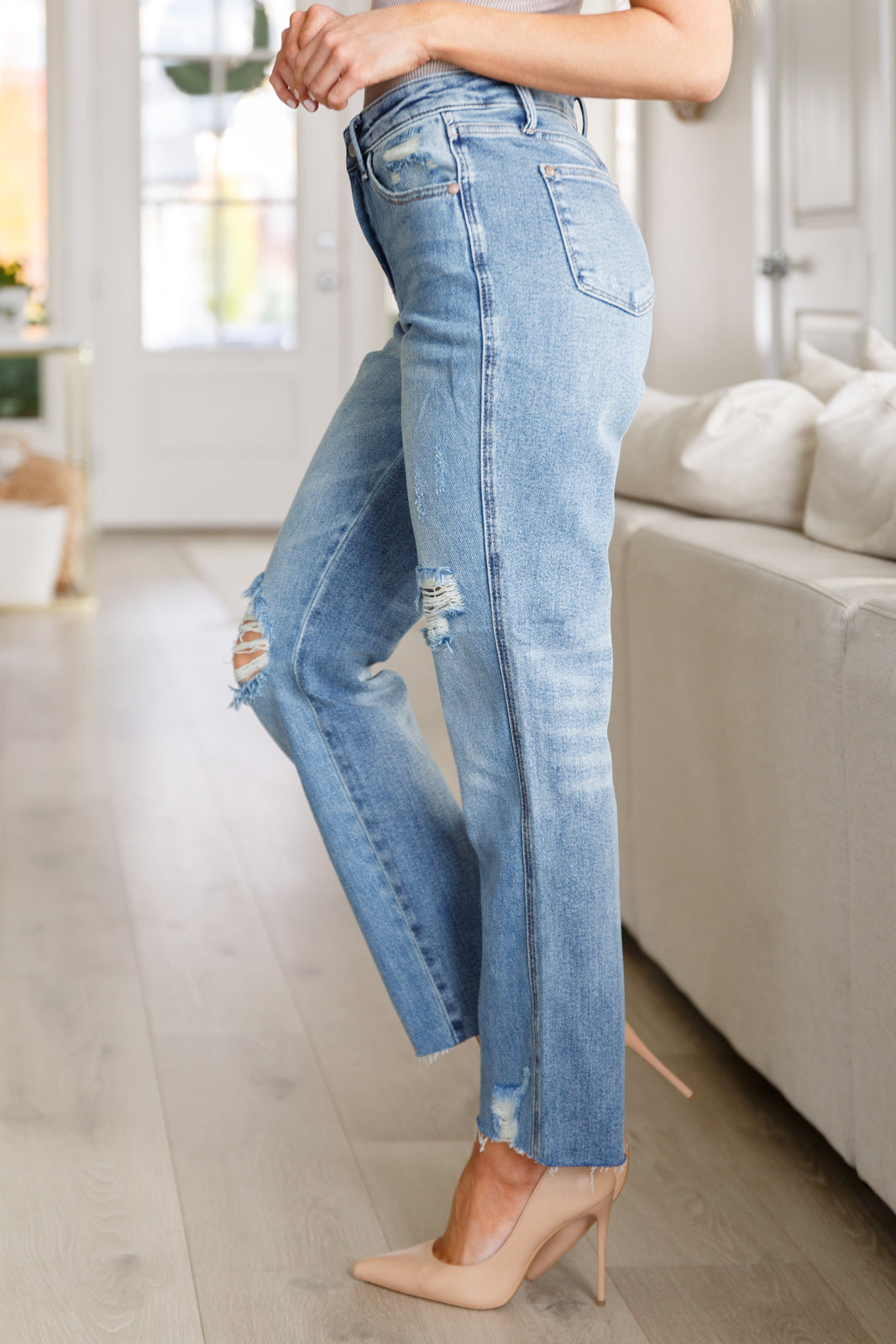 Judy Blue 29" Nora High Rise Rigid Magic Destroy Slim Straight Jeans
