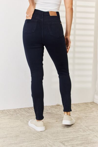 Judy Blue 28" Garment Dyed Tummy Control Skinny Jeans in Navy